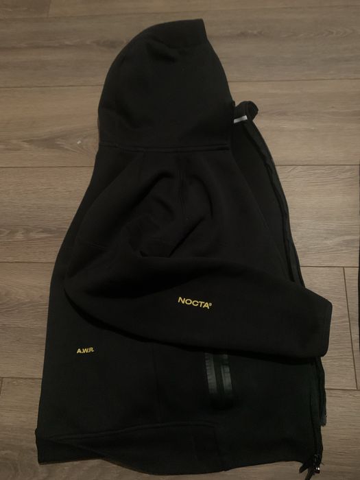 Зіпка nike nocta