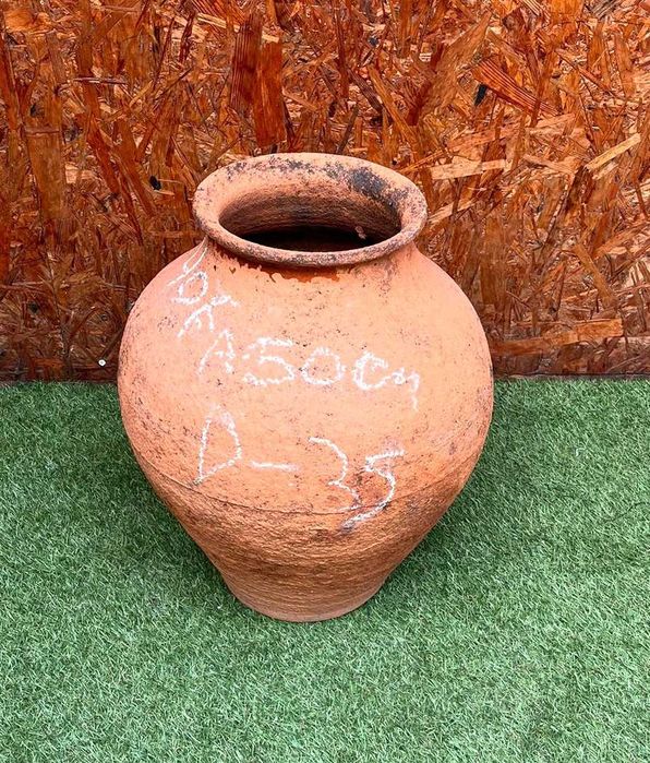 talha em barro antiga, pote em terracota