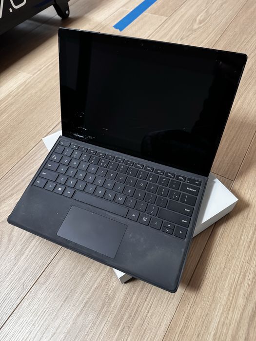 Laptop mictrosoft pro7