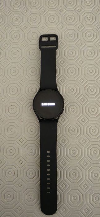 Samsung Galaxy Watch 4