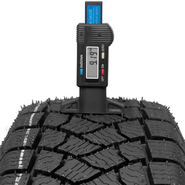 Opony bieżnikowane 185/60 R15 ZIMOWE ZIMA wzór MICHELIN