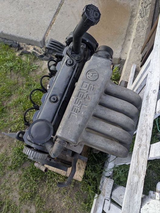 Двигун VW Transporter T4 2.4 AAB