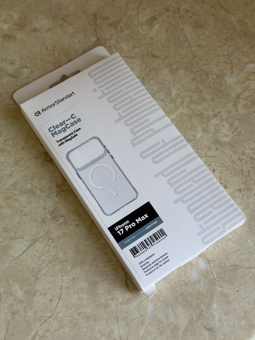 Прозрачный чехол iPhone 17 Pro Max
