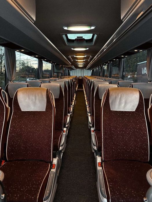 Пасажирські перевезення і оренда мікроавтобусів та автобусів