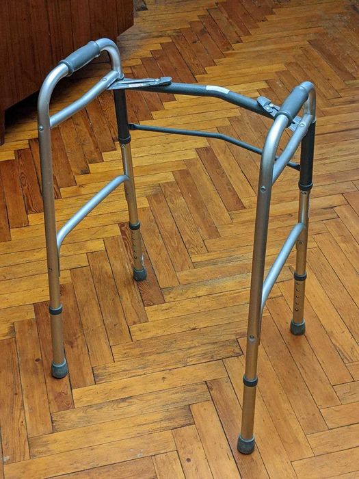 Ходунки алюмінієві, складаються, регульована висота, doctor life 12850