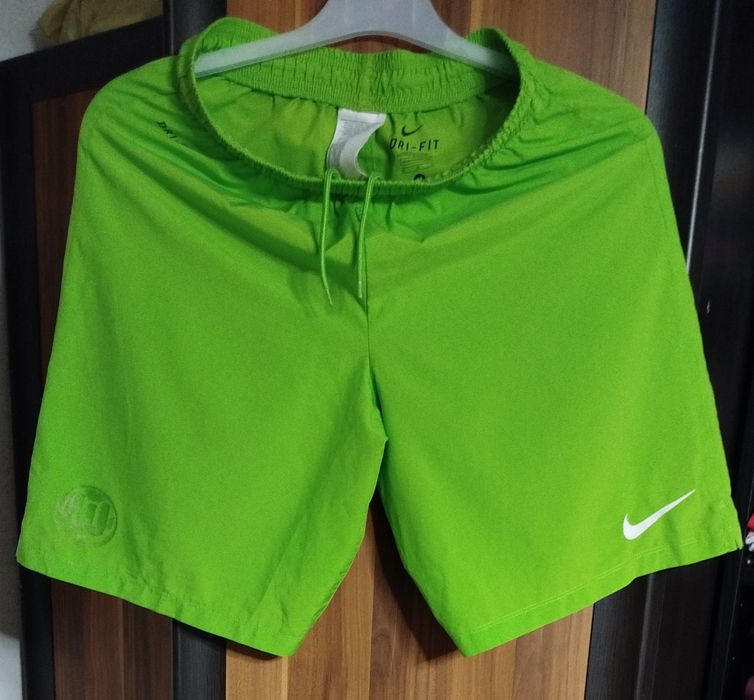 Spodenki krótkie męskie Nike Dri Fit rozmiar M stan bardzo dobry