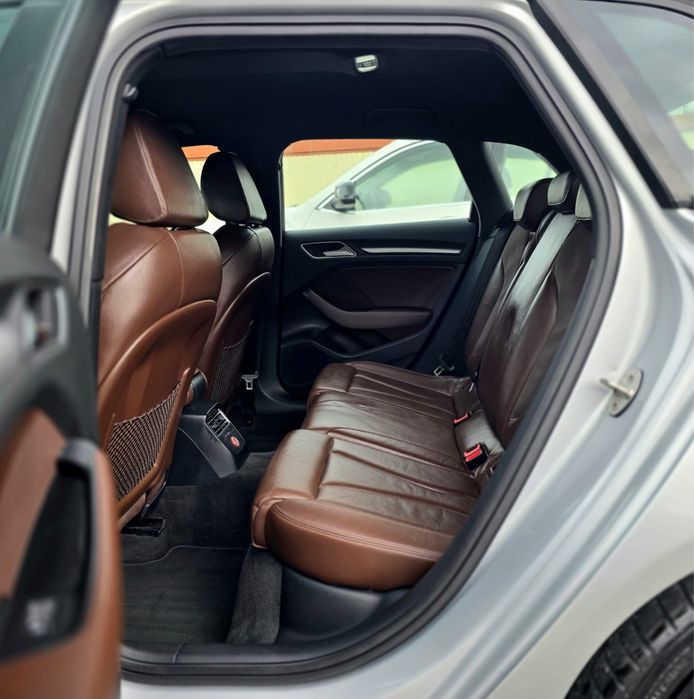 AUDI A3 SPORTBACK S LINE PLUS 1.6TDI 110CV “LOOK RS3”