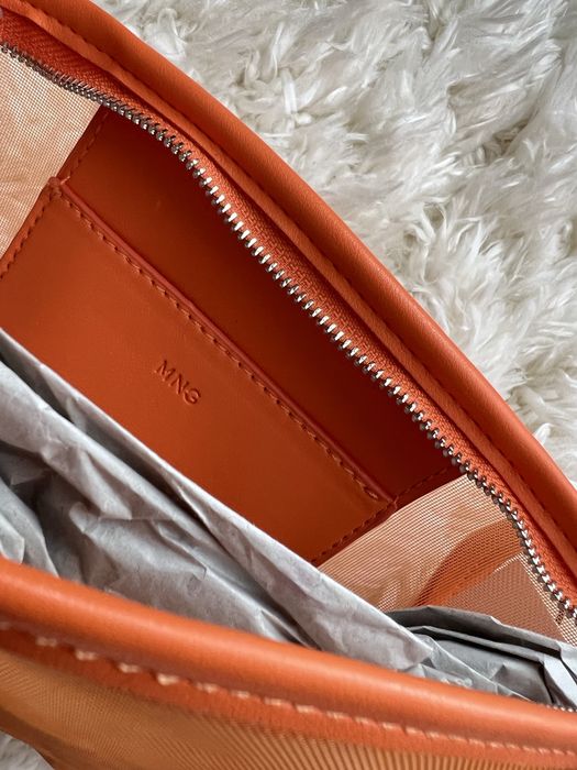 Косметичка Mango новая