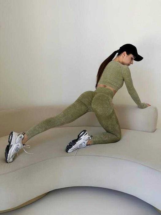 Костюм для фітнесу