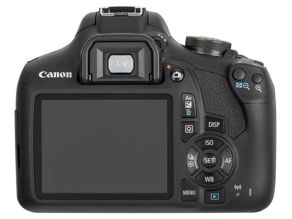 Canon EOS 2000D + 3 Objetivas Canon | Como nova | Kit Completo