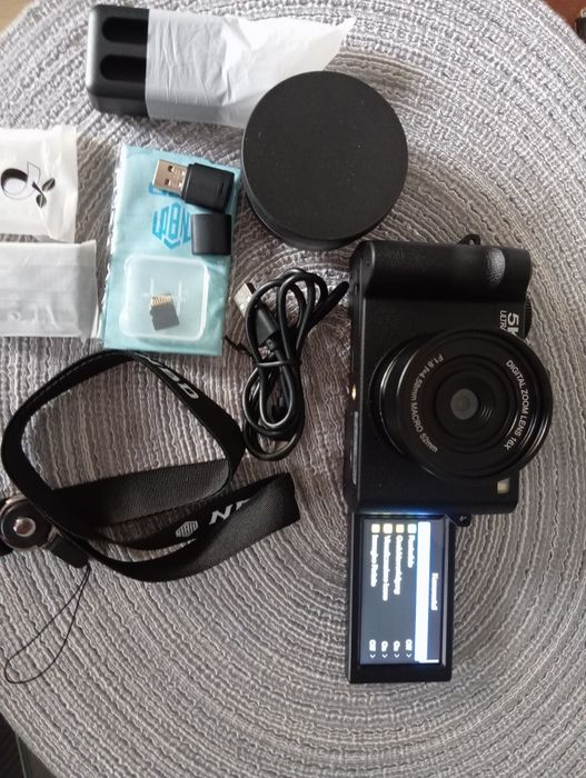 Aparat cyfrowy marki NBD-S100-Pro-WT-UK-2407 Father