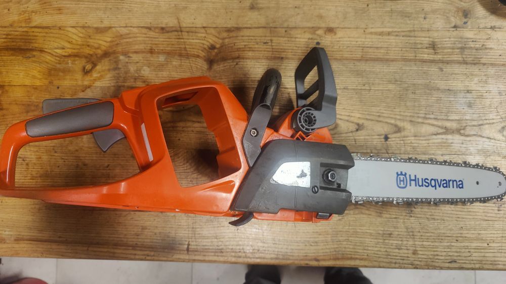 Pilarka akumulatorowa Husqvarna 436 Li