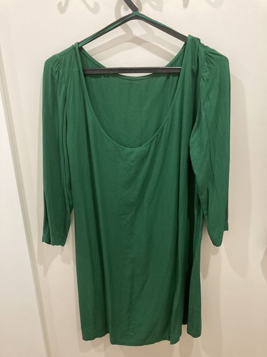 Vestido Verde decote nas costas