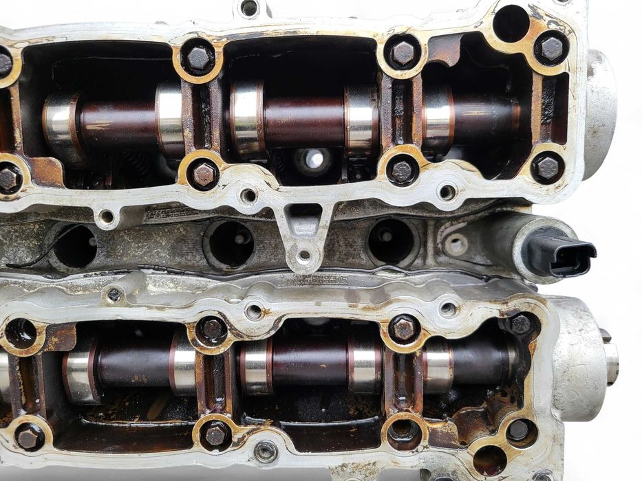 ГБЦ головка блока Citroen C4 Peugeot 206 207 307 1.4