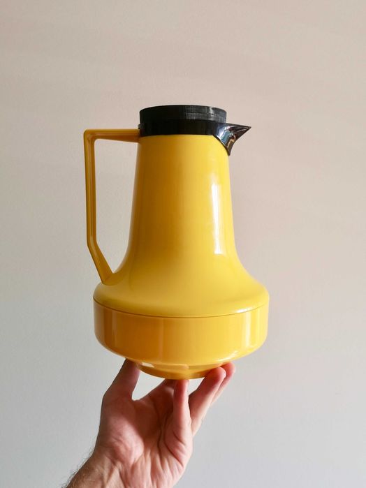 Garrafa térmica/termos vintage em plástico resistente/rígido amarelo