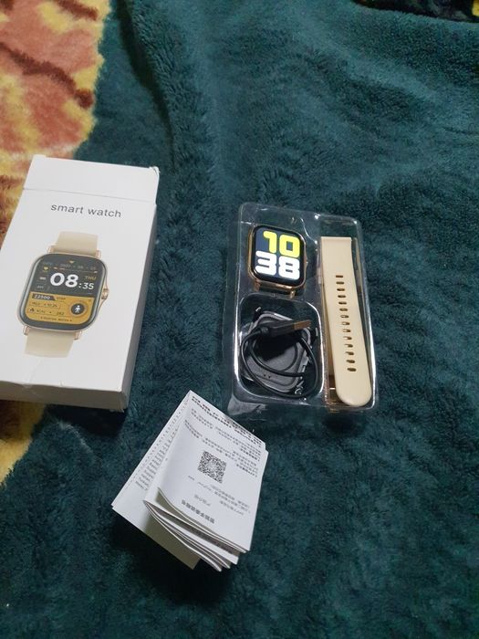 Новий смарт годинник