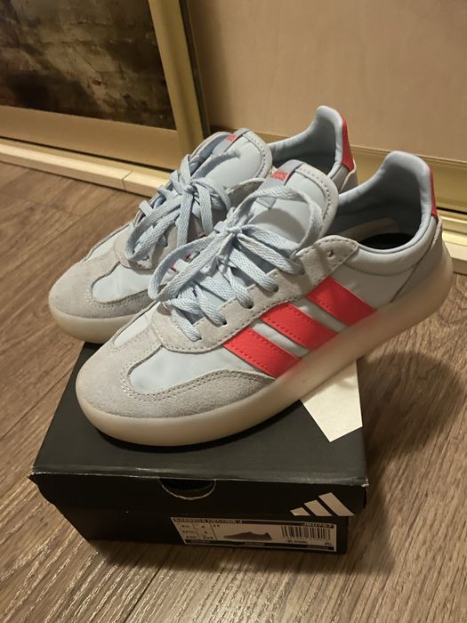 Кросівки для підлітка Adidas Barreda оригінал