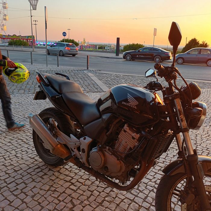 Honda CBF-500 de 2006 (42kW)