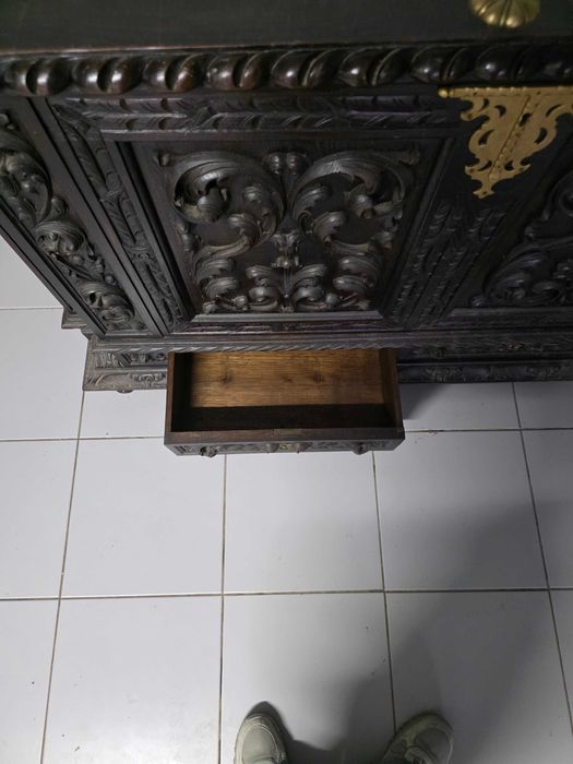 Baú/Arca madeira trabalhado