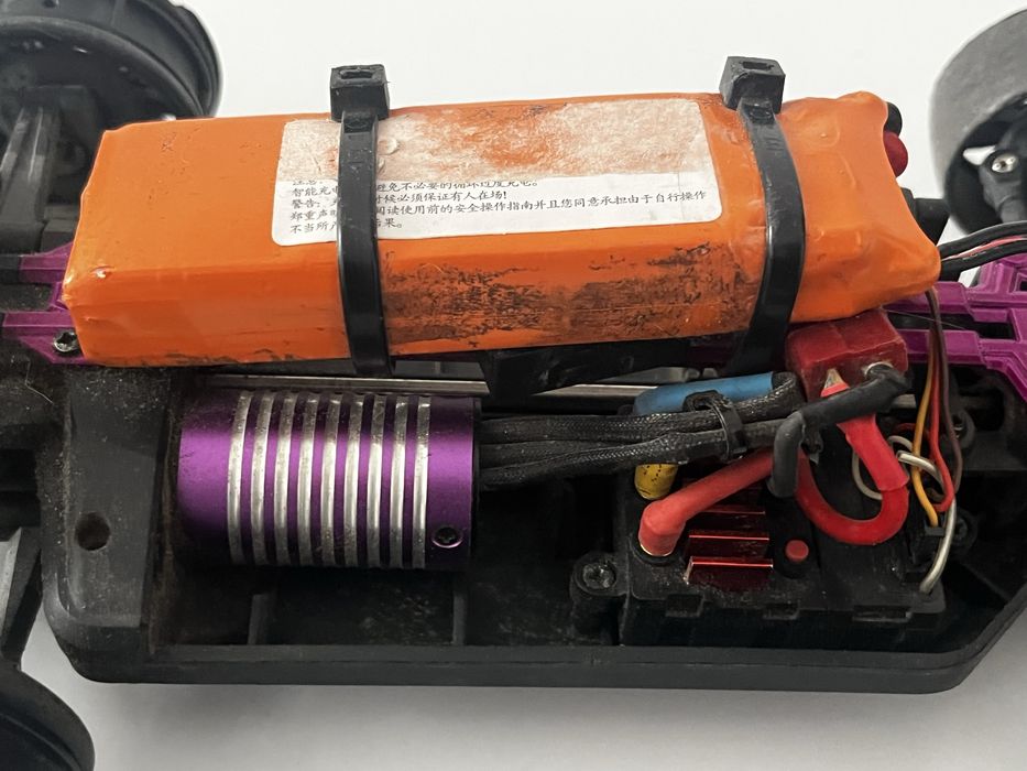 RC машинка FWD 4x4