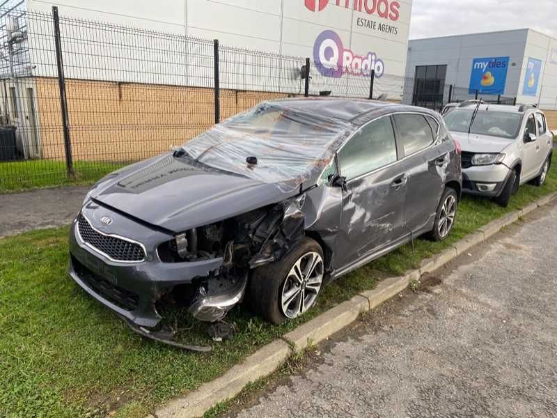 Бампер KIA Ceed розборка шрот