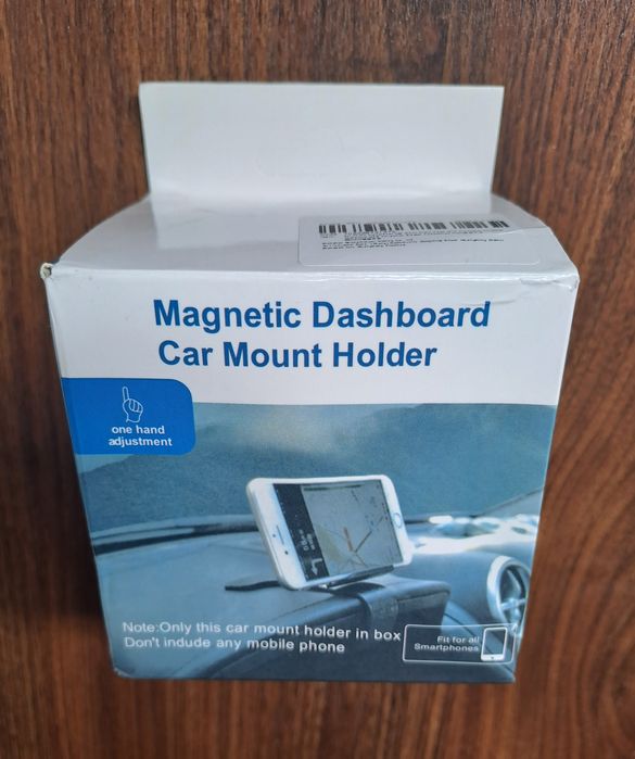 Universal car dashboard mobile phone holder - New and packaged64584971398147120