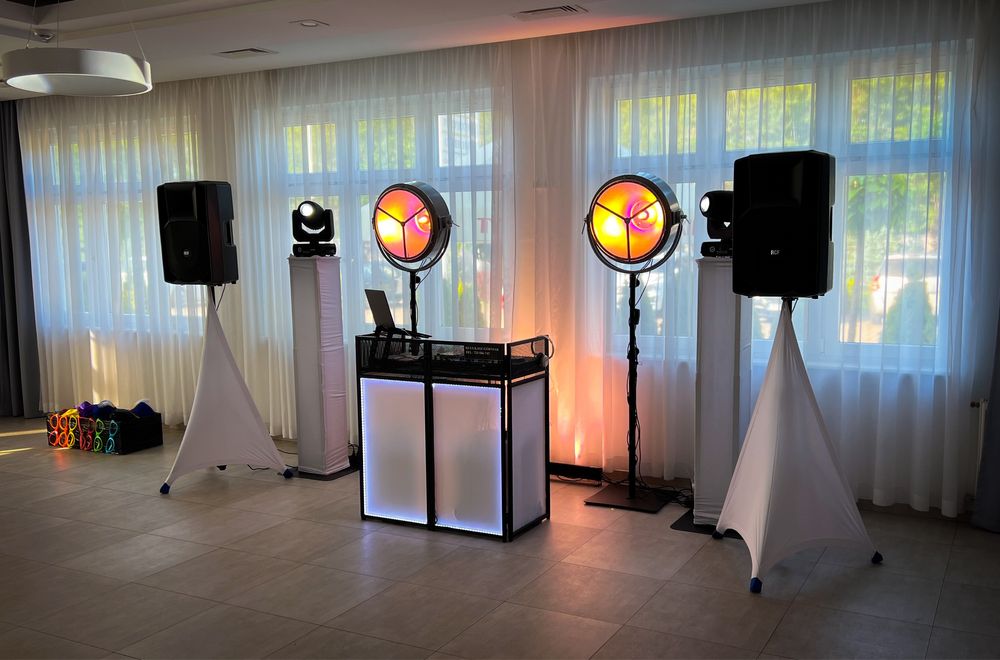 DJ Wodzirej Imprezy Okolicznościowe Wesela Urodziny Atrakcyjne Ceny