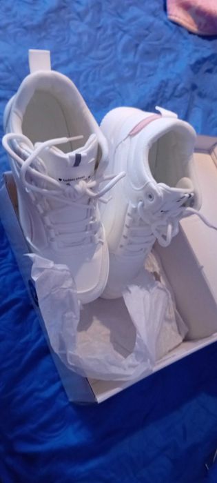 Botas tenis senhora