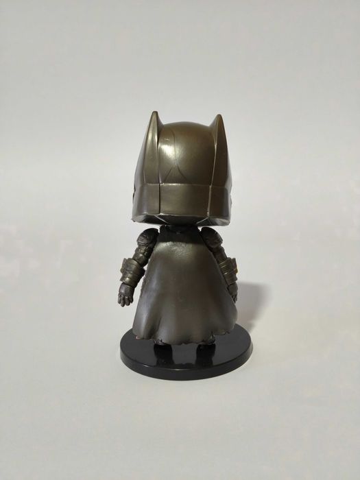 Figura Batman c/ Acessórios (DC) – 11cm (Cabeça Articulada)