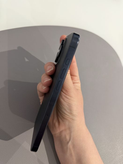 iPhone 15 pro max blue titanium 256