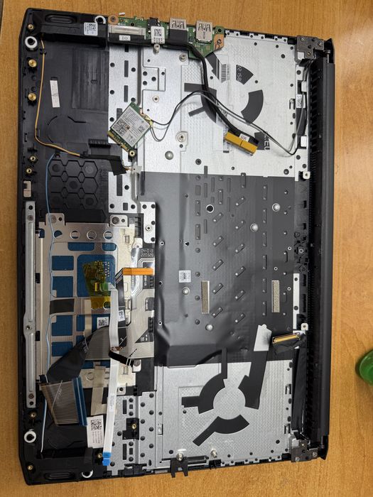 Lenovo ideapad 3 15IHU6 na części