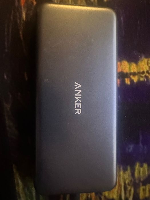 anker 555 usb-c hub, 8w1