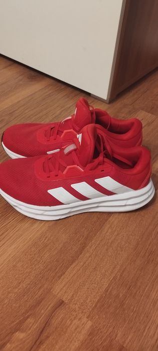 Buty Adidas czerwone adidasy rozmiar 41 1/3