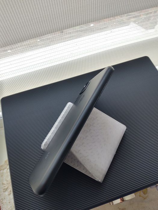 Продам Google Pixel 4a