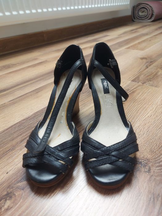 Buty na koturnie next 35,5