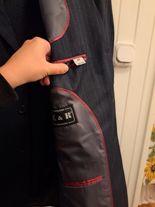 Nowy garnitur męski E&R modern fashion