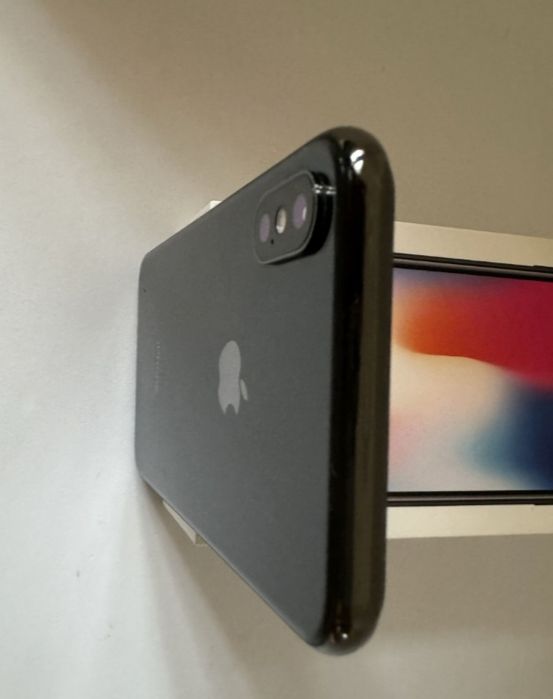 Айфон 10 64 GB Мобильный телефон iPhone X 10 64 ГБ памяти с зарядкой