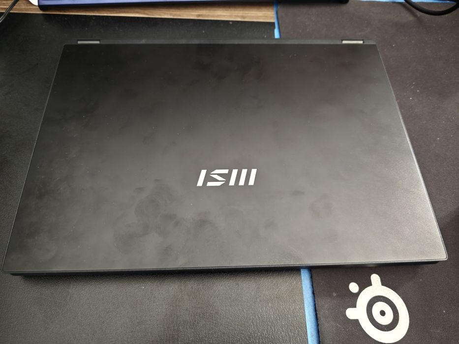 Portatil MSI Modern 14 H D13MG