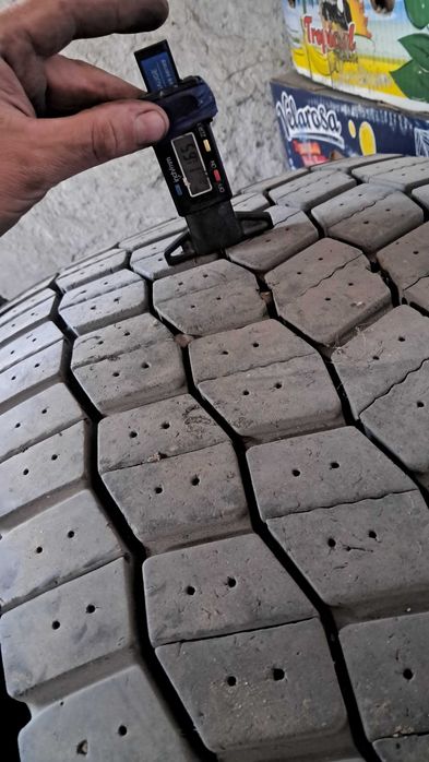 Шини вантажнi Michelin 315.70.22.5