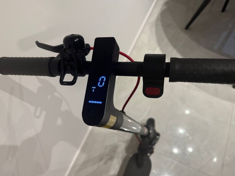 Hulajnoga elektryczna Xiaomi Mi Electric Scooter Pro 2