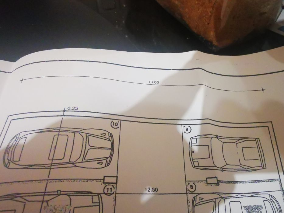 Alugam‑se 2 Lugares de Parqueamento – Montijo