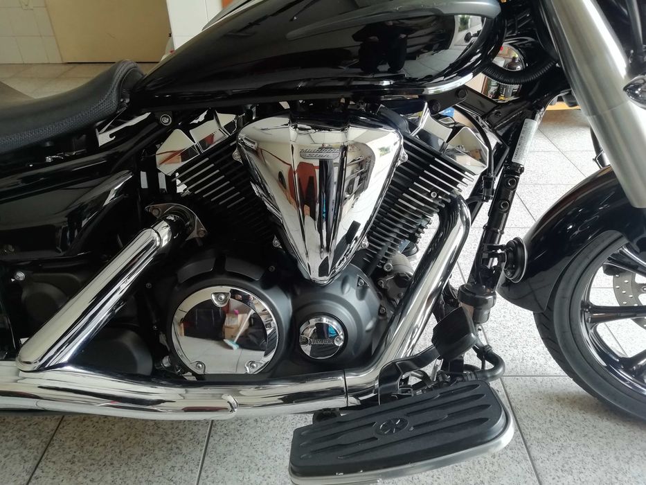 Yamaha Midnight Star 950A