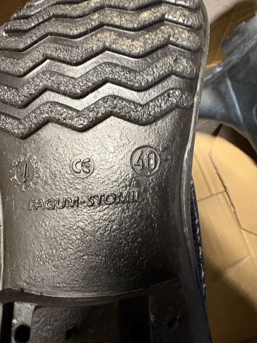 Sprzedam gumowce różne numery