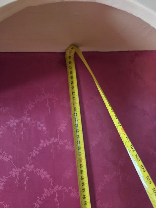 Oratório antigo, pintado