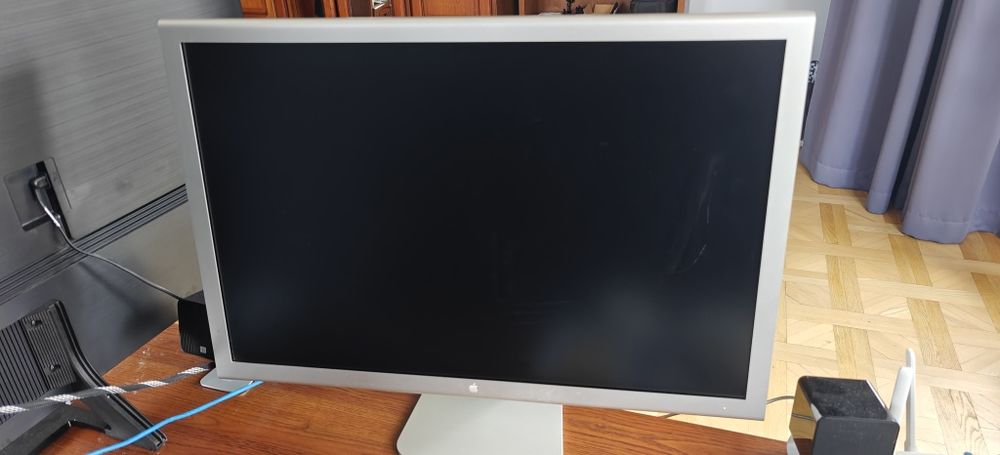 Монітор Apple Cinema HD Display (30-inch Aluminum, Model A1083)