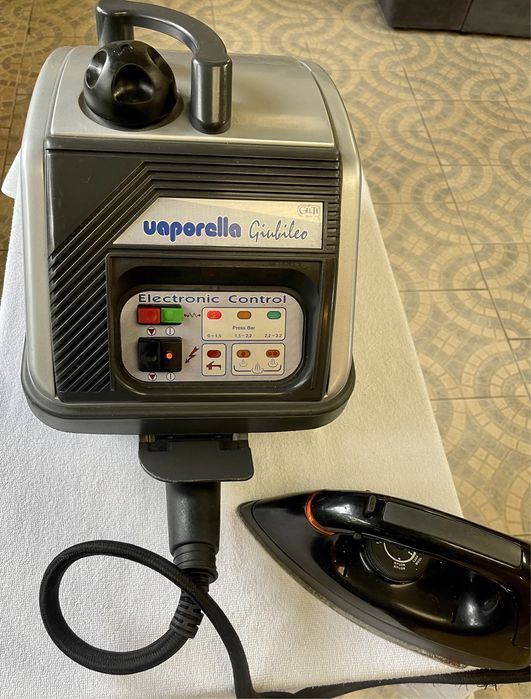 Ferro de engomar com caldeira Vaporella Giubileo Gi&Ti