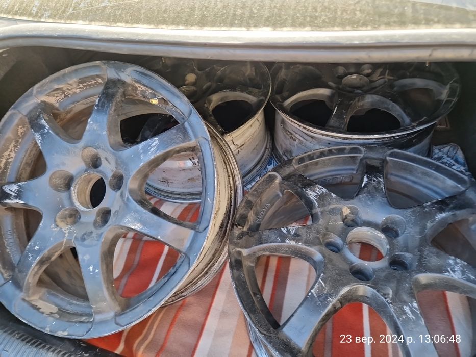 Продам r17    5×112