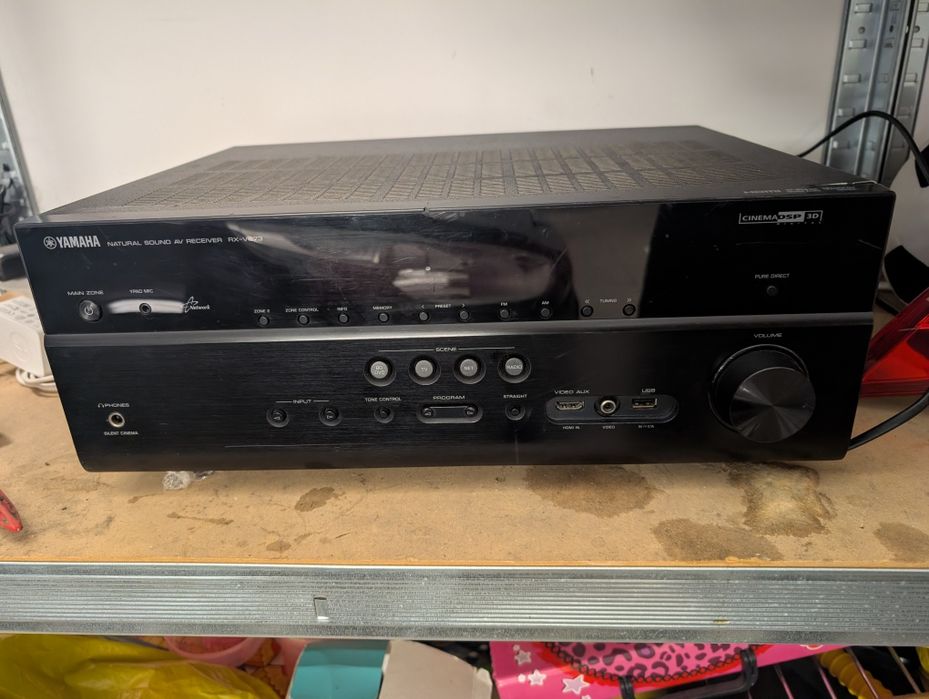 Amplituner Yamaha RX-V 673