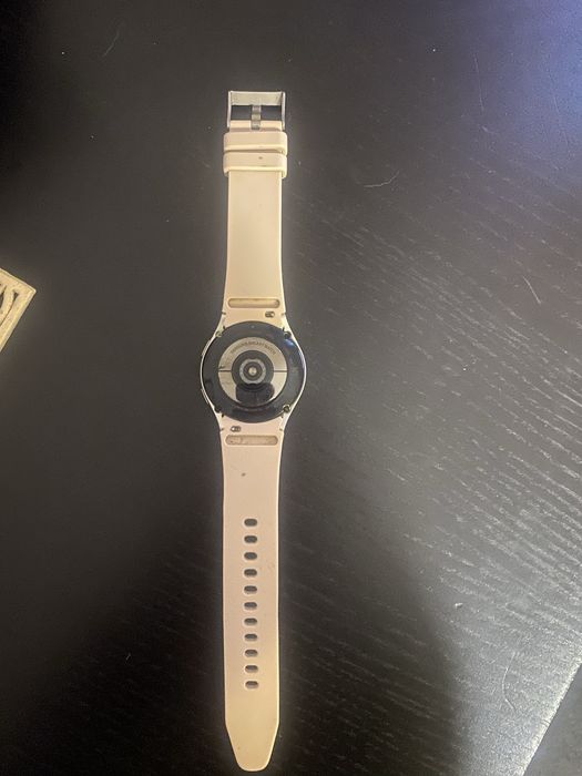 Galaxy Watch 4 da Samsung como Novo