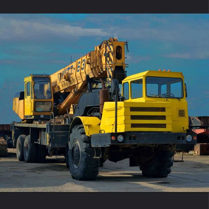 Кран пневмоколісний тягач Тодано  МКТТ-63(63т QTZ63кб403